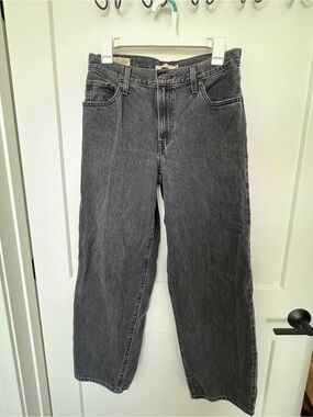 Levi's Women's Relaxed Black-Gray Straight Jeans
